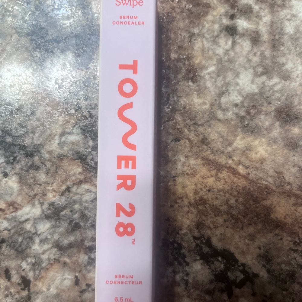 Tower 28 Swipe Serum Concealer NWT
